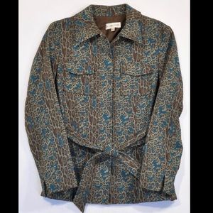 Andre’ Oliver jacket. Size 8 Like new!